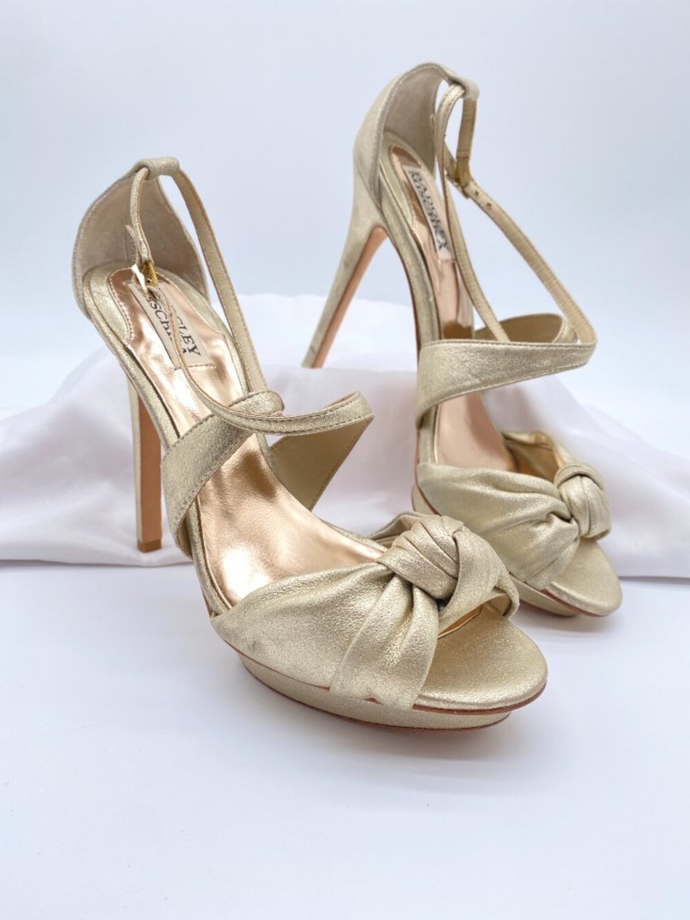 Badgley Mischka Gold Metallic Bow Platform Stiletto Heels Sandals Size 8